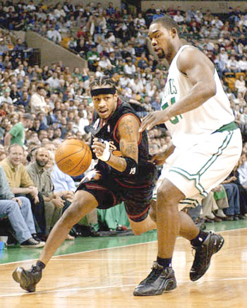 穆帅：那不勒斯伤病多？别逗我笑了，我们的伤缺才让我发愁（穆里尼奥：那不勒斯伤病多？别闹了，真正让我头疼的是我们这边的伤停）