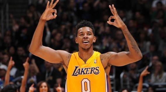 鲁比亚莱斯再谈亲吻门：我不需要向珍妮弗道歉，她当时同意了（鲁比亚莱斯再谈亲吻风波：称不必向珍妮弗道歉，当时已获其同意）