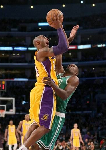 吉拉迪诺：只要给国米机会他们就是致命的；我们没能把握机会（吉拉迪诺：国米一有机会就致命，我们却浪费了良机）